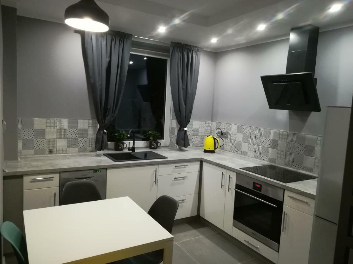 Apartament Swieradowアパートメント エクステリア 写真