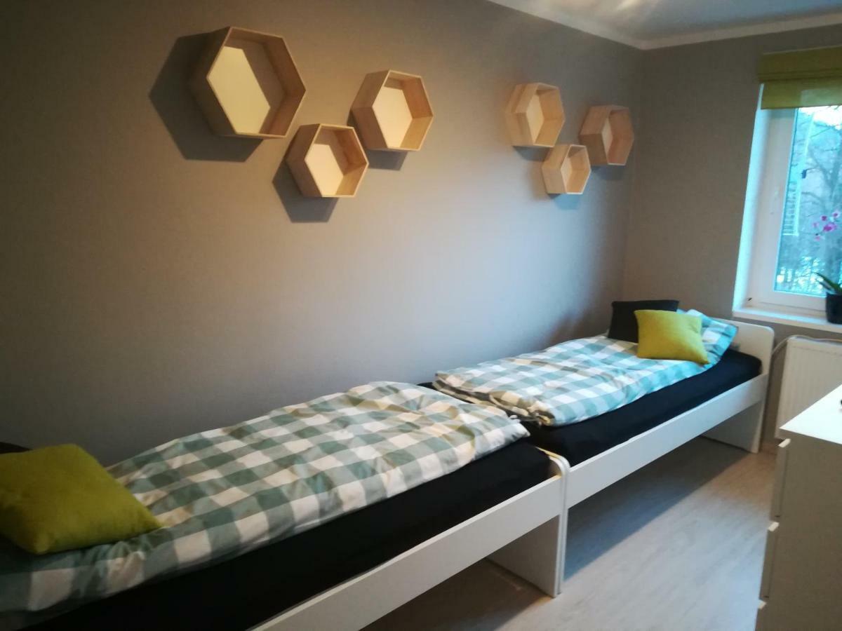 Apartament Swieradowアパートメント エクステリア 写真
